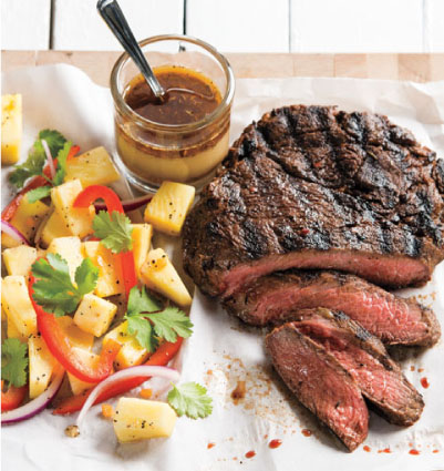 Jerk Sirloin Steak with Pineapple-Pepper Salad
