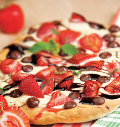 Strawberries & Cream Dessert Pizza